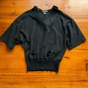 Nina Leonard black sweater 3/4 sleeves and hood